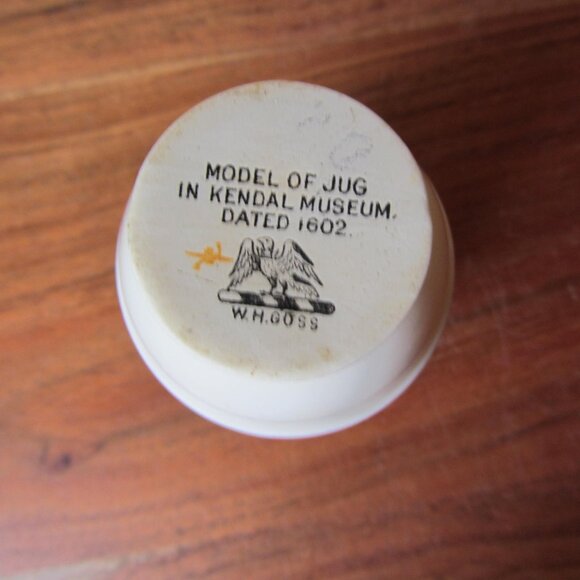 W.H. Goss crested heraldry china vintage Erith (GC083 Grace) - Picture 5 of 6